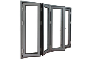 Алюминиевые окна с размерами 1350×1500 мм.
