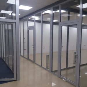 Стационарная алюминиевая перегородка GFTD613
